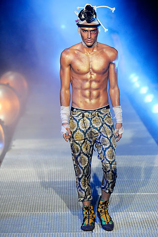 John Galliano / - 2010-2011